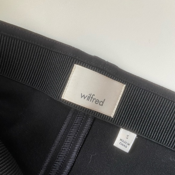 🇨🇦 Black Wilfred Pencil Midi Skirt - Picture 4 of 5